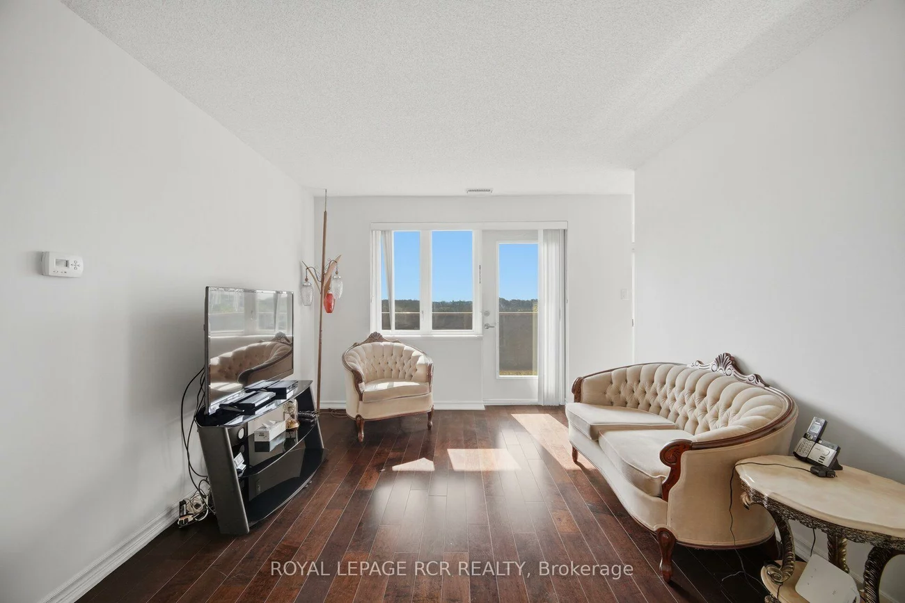 10, Dayspring, Goreway Drive Corridor, Brampton