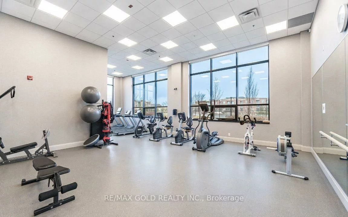25, Via Rosedale, Sandringham-Wellington, Brampton