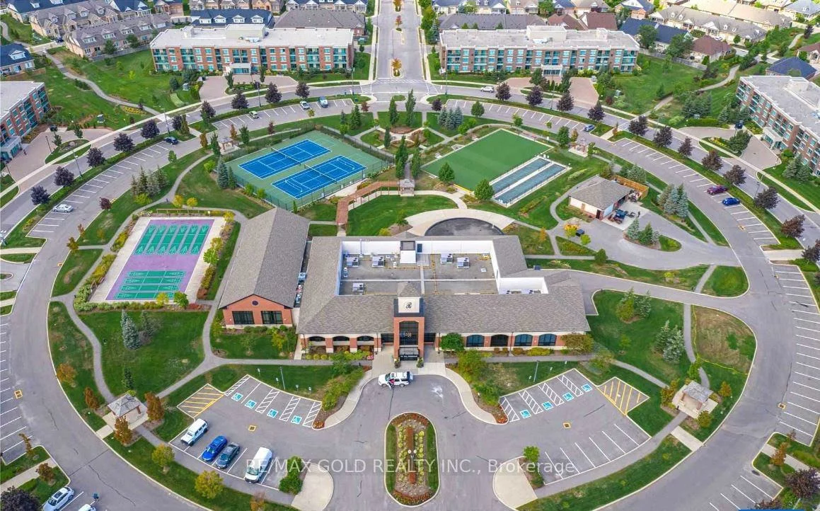 25, Via Rosedale, Sandringham-Wellington, Brampton