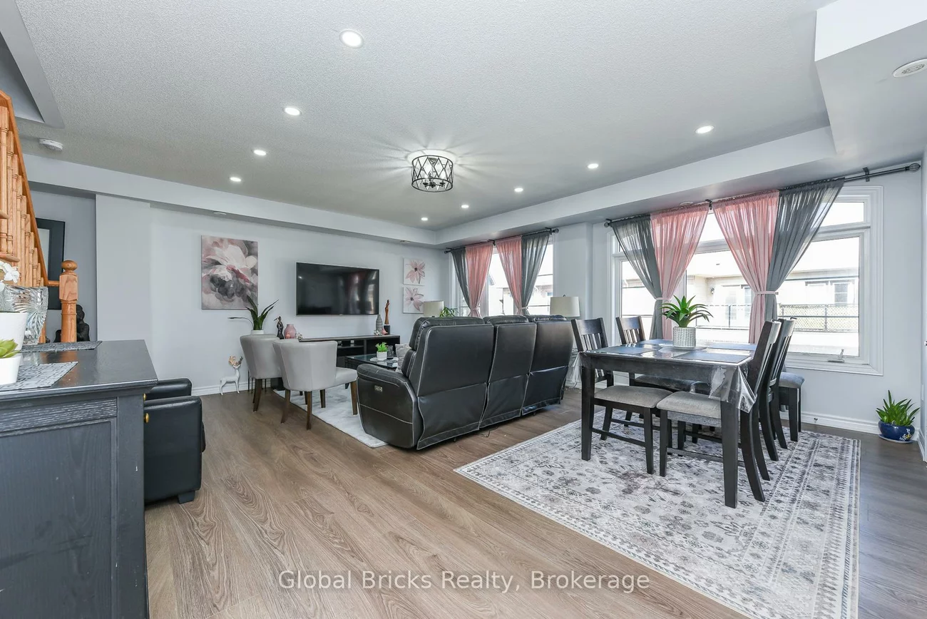 200, Veterans, Northwest Brampton, Brampton