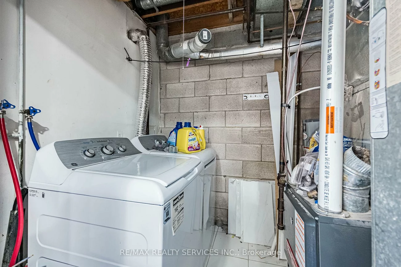 122, Ellerslie, Southgate, Brampton