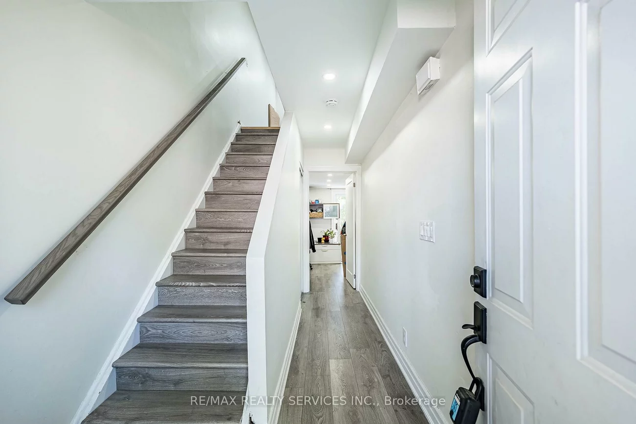 122, Ellerslie, Southgate, Brampton