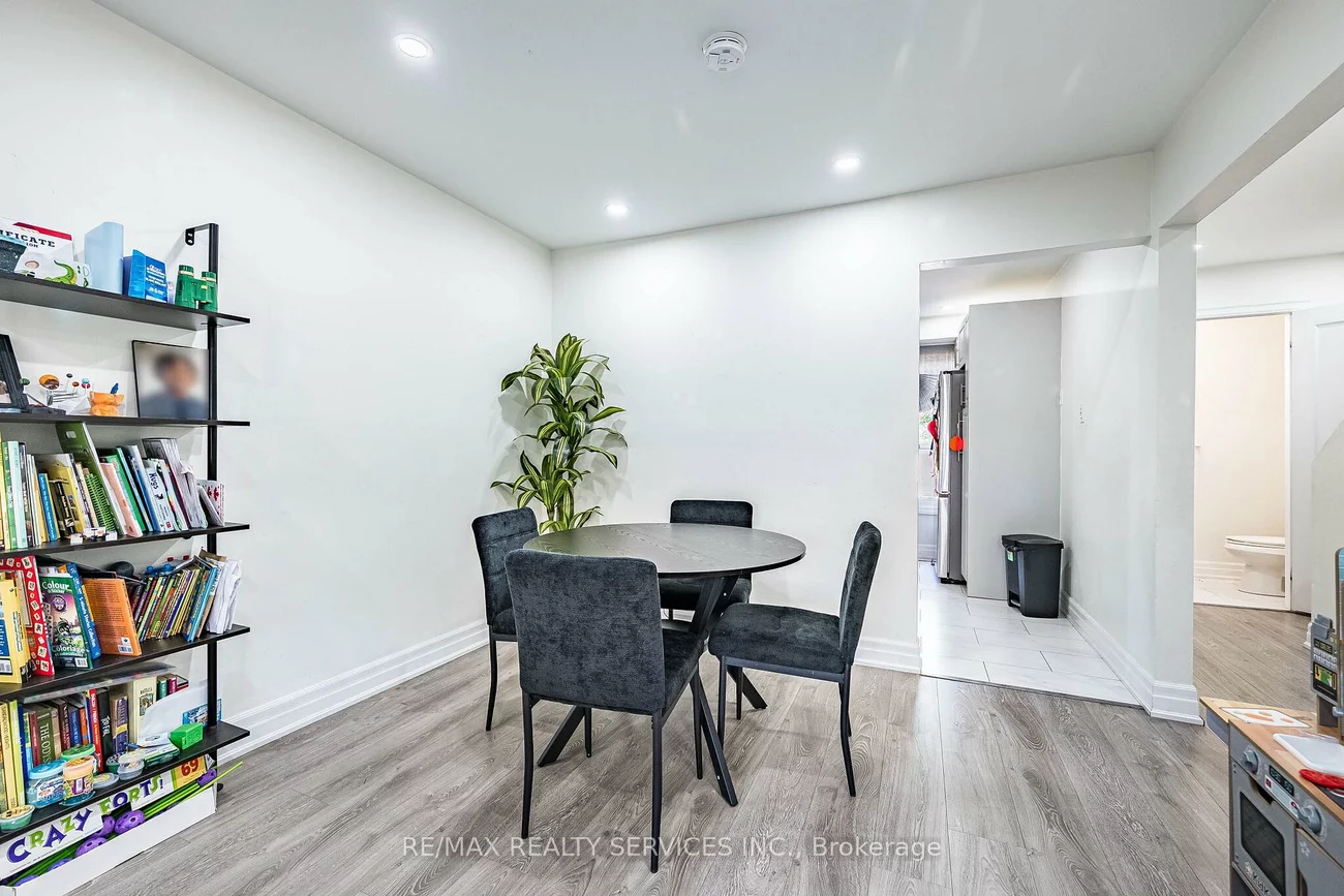 122, Ellerslie, Southgate, Brampton