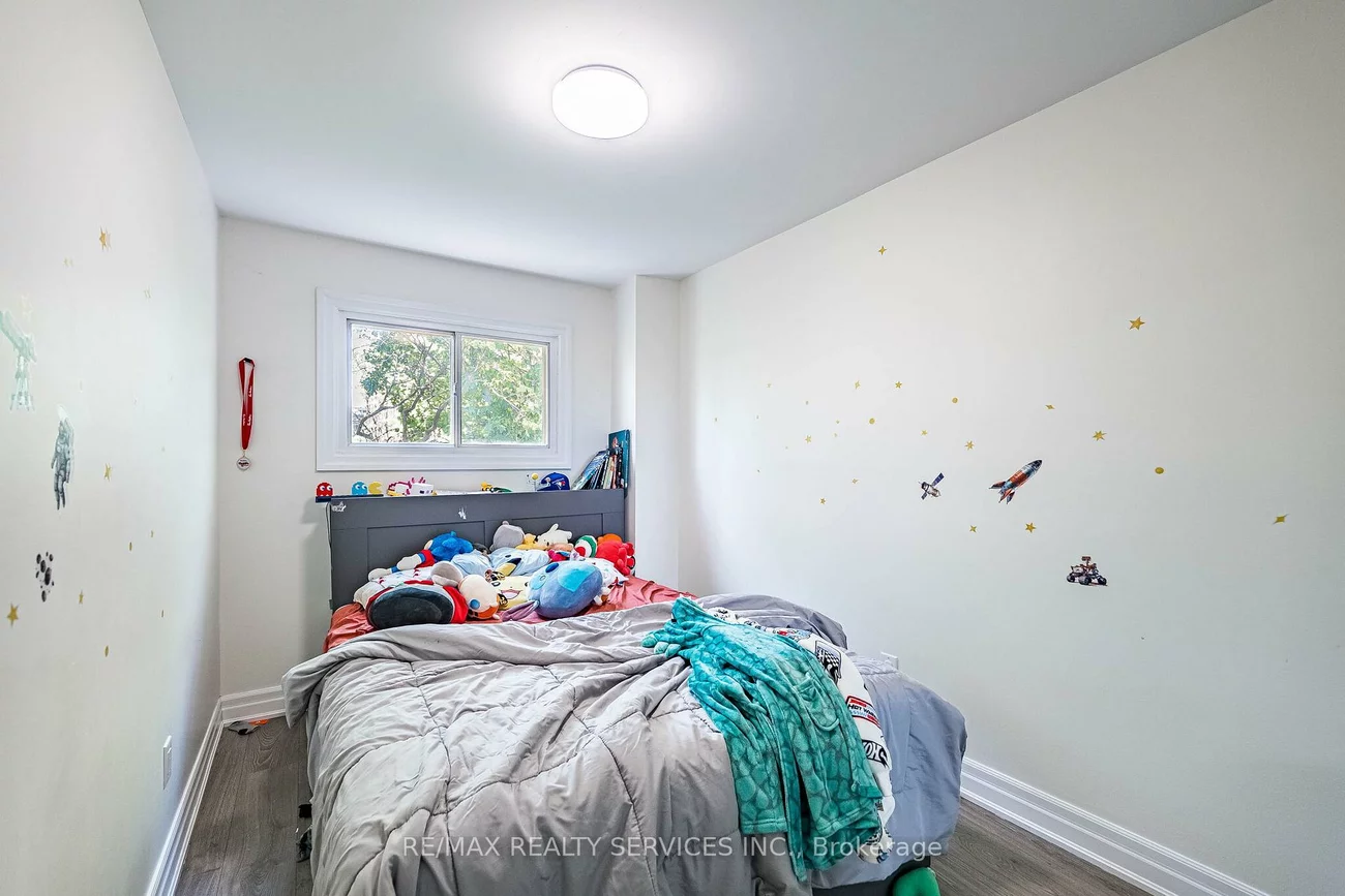 122, Ellerslie, Southgate, Brampton
