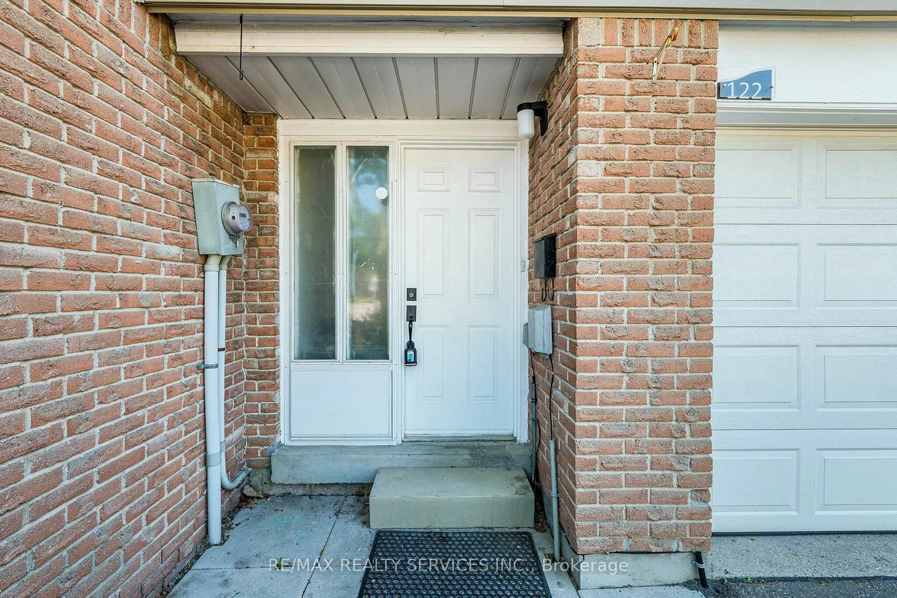 122, Ellerslie, Southgate, Brampton