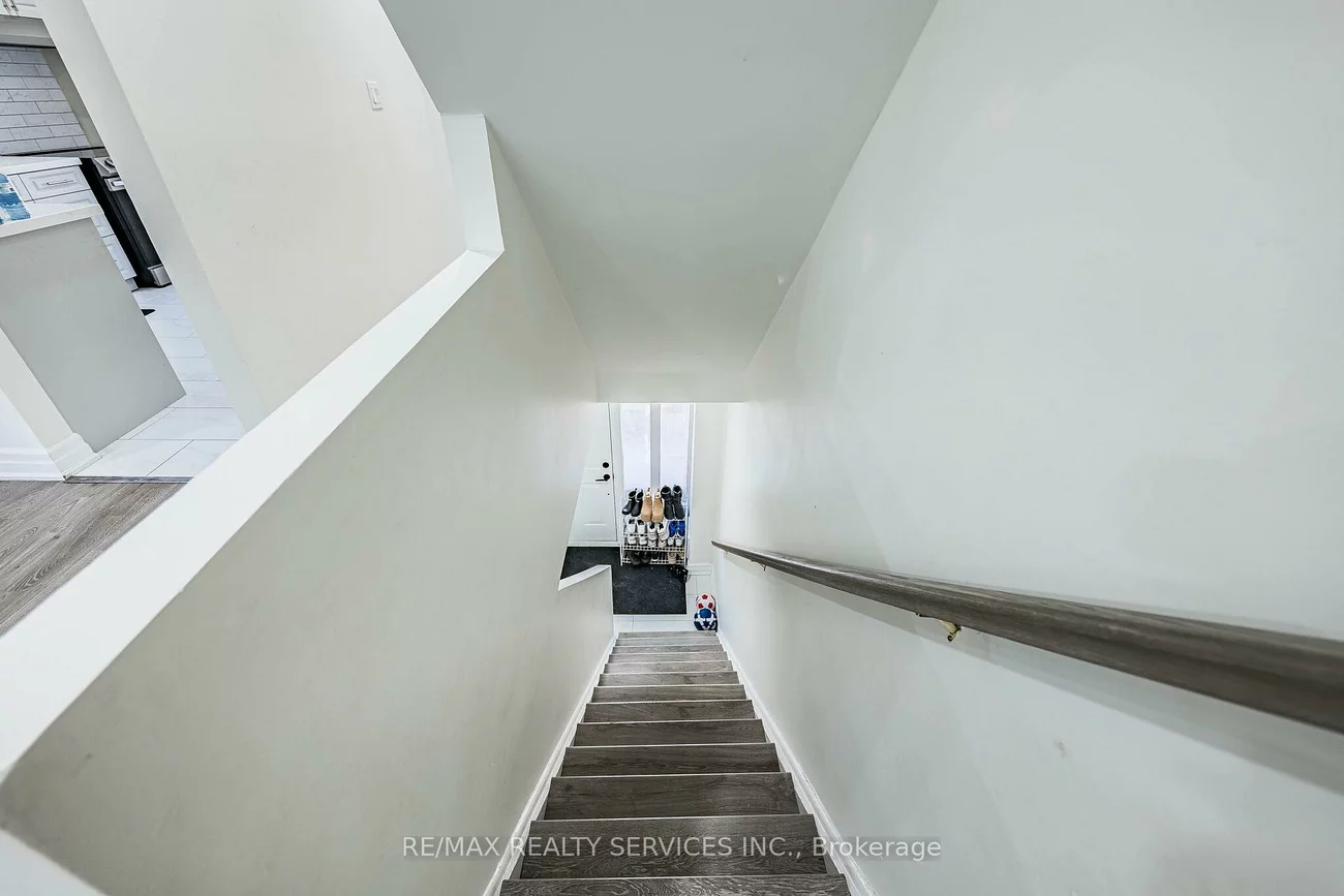 122, Ellerslie, Southgate, Brampton