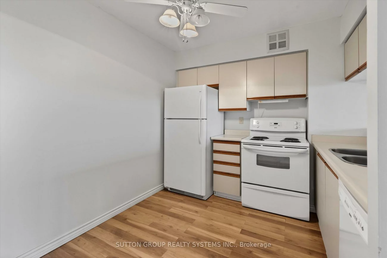 26, Hanover, Queen Street Corridor, Brampton