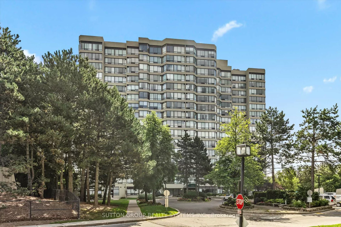 26, Hanover, Queen Street Corridor, Brampton