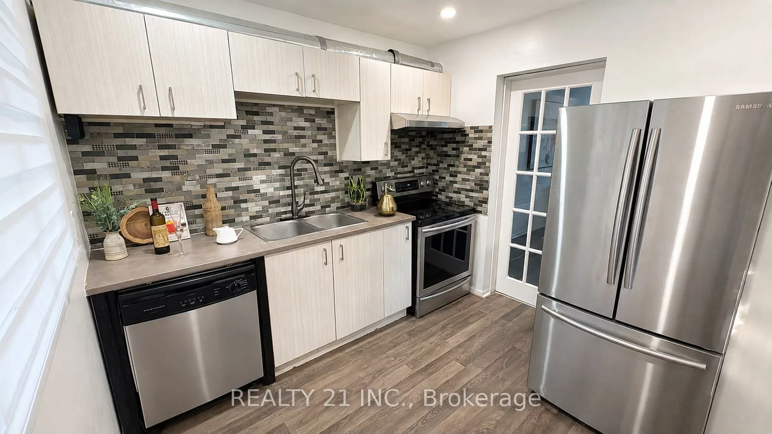 45, Hansen, Madoc, Brampton