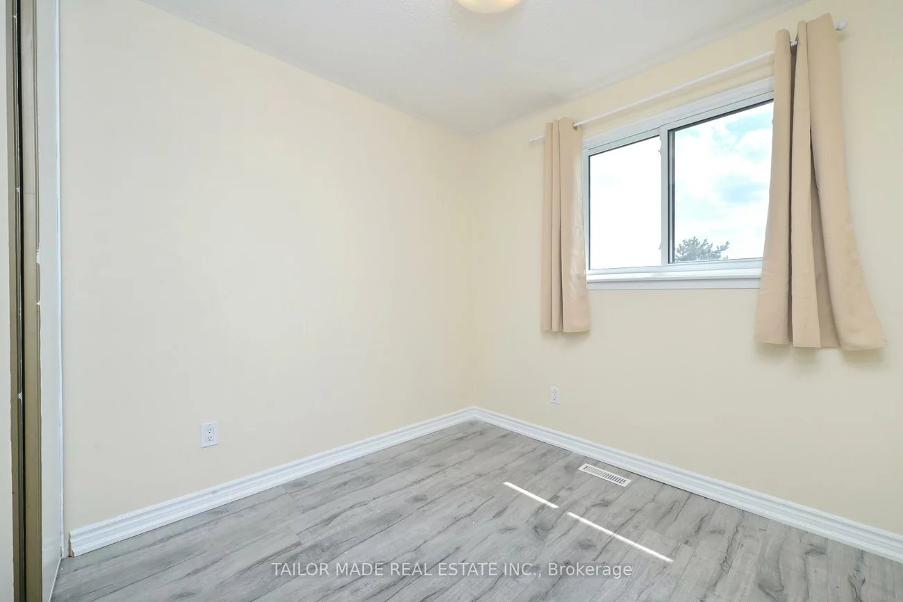 79, Guildford, Central Park, Brampton