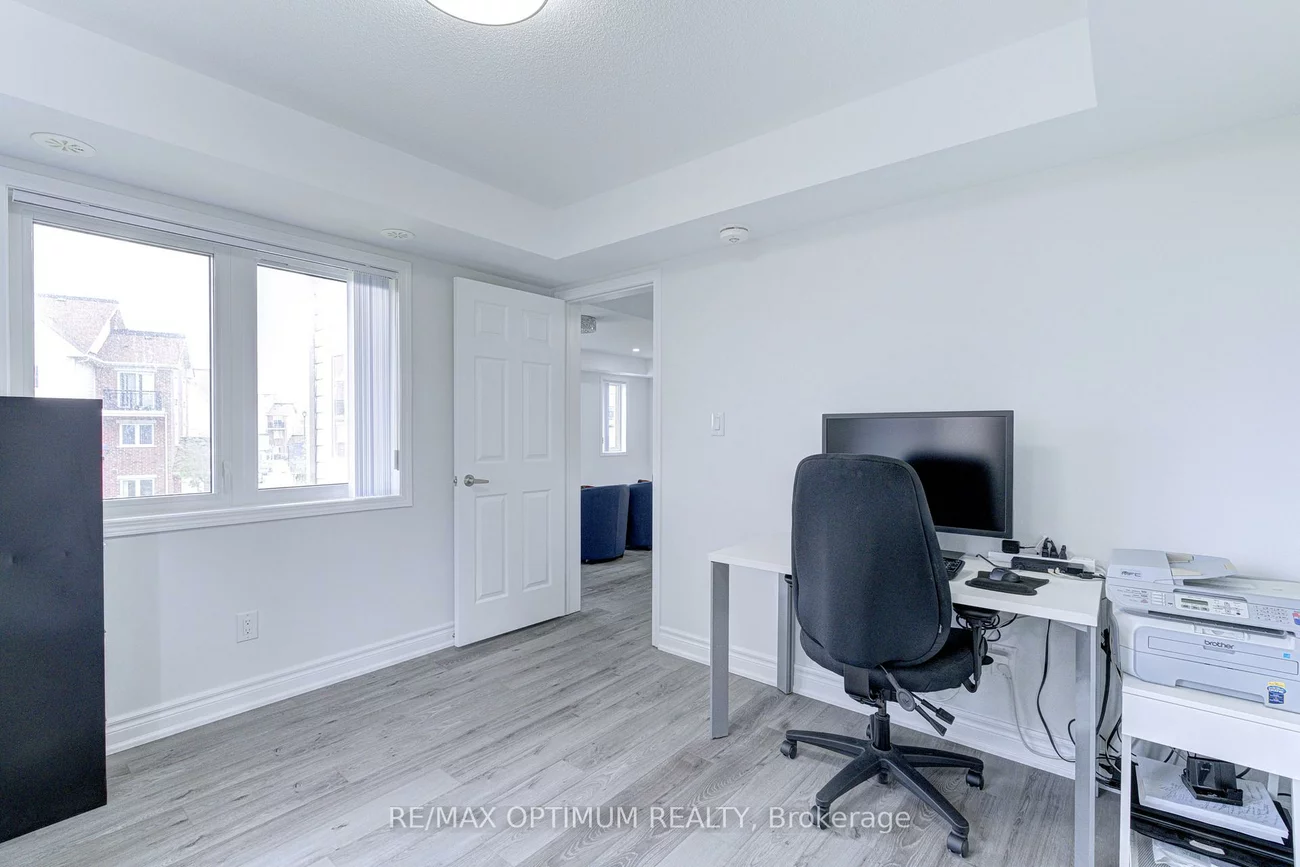 250, Sunny Meadow, Sandringham-Wellington, Brampton