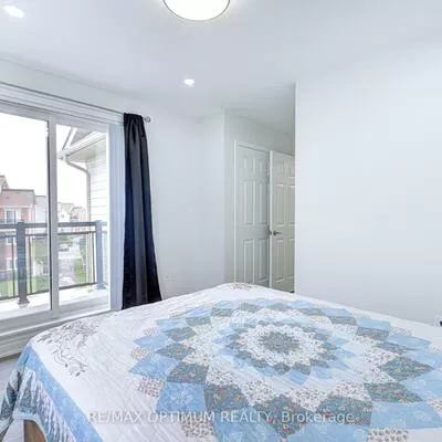 250, Sunny Meadow, Sandringham-Wellington, Brampton