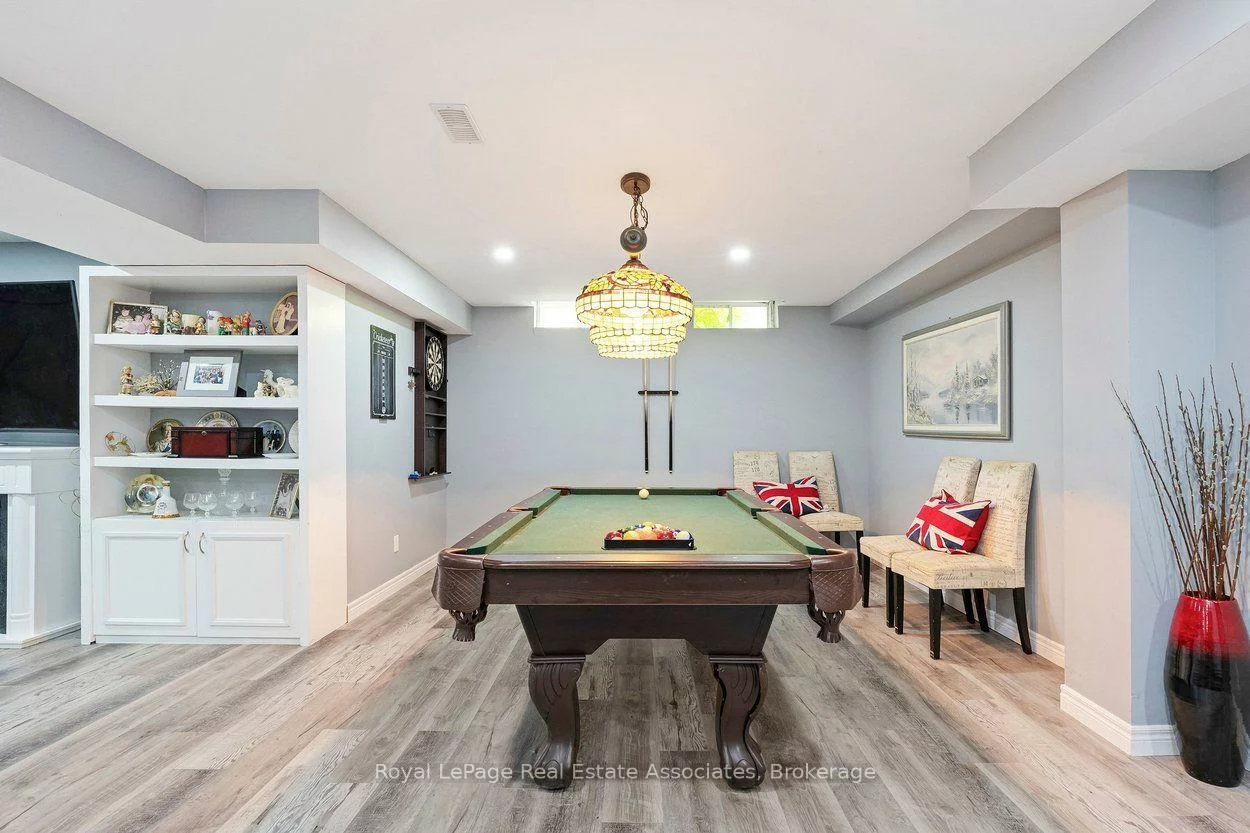 24, Lacorra, Sandringham-Wellington, Brampton