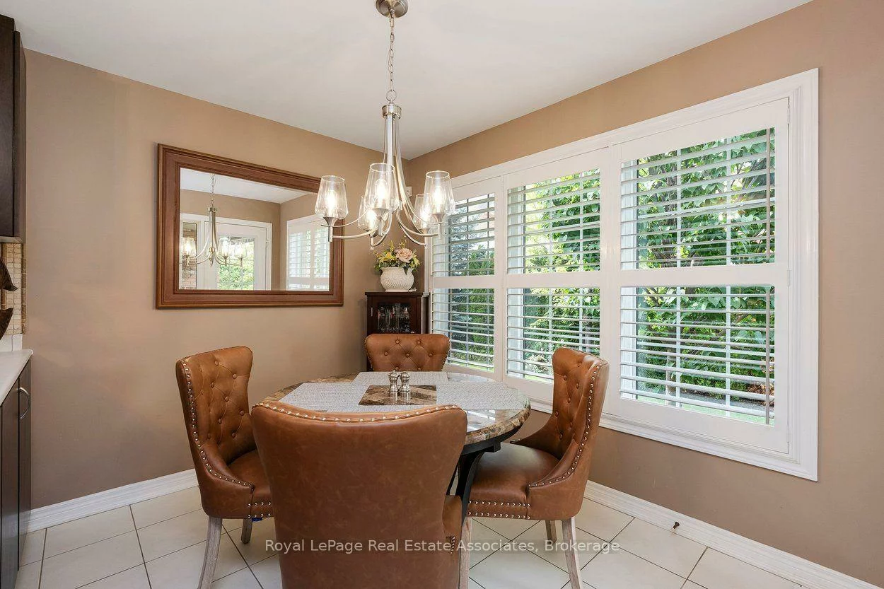 24, Lacorra, Sandringham-Wellington, Brampton