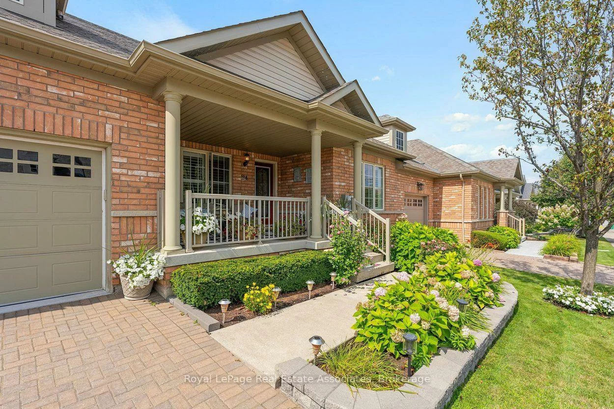24, Lacorra, Sandringham-Wellington, Brampton