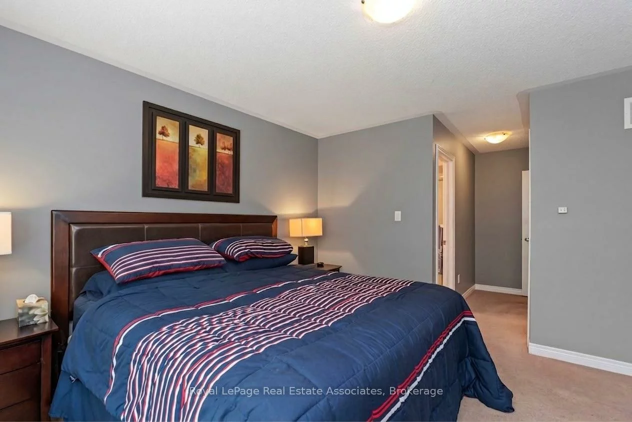 24, Lacorra, Sandringham-Wellington, Brampton