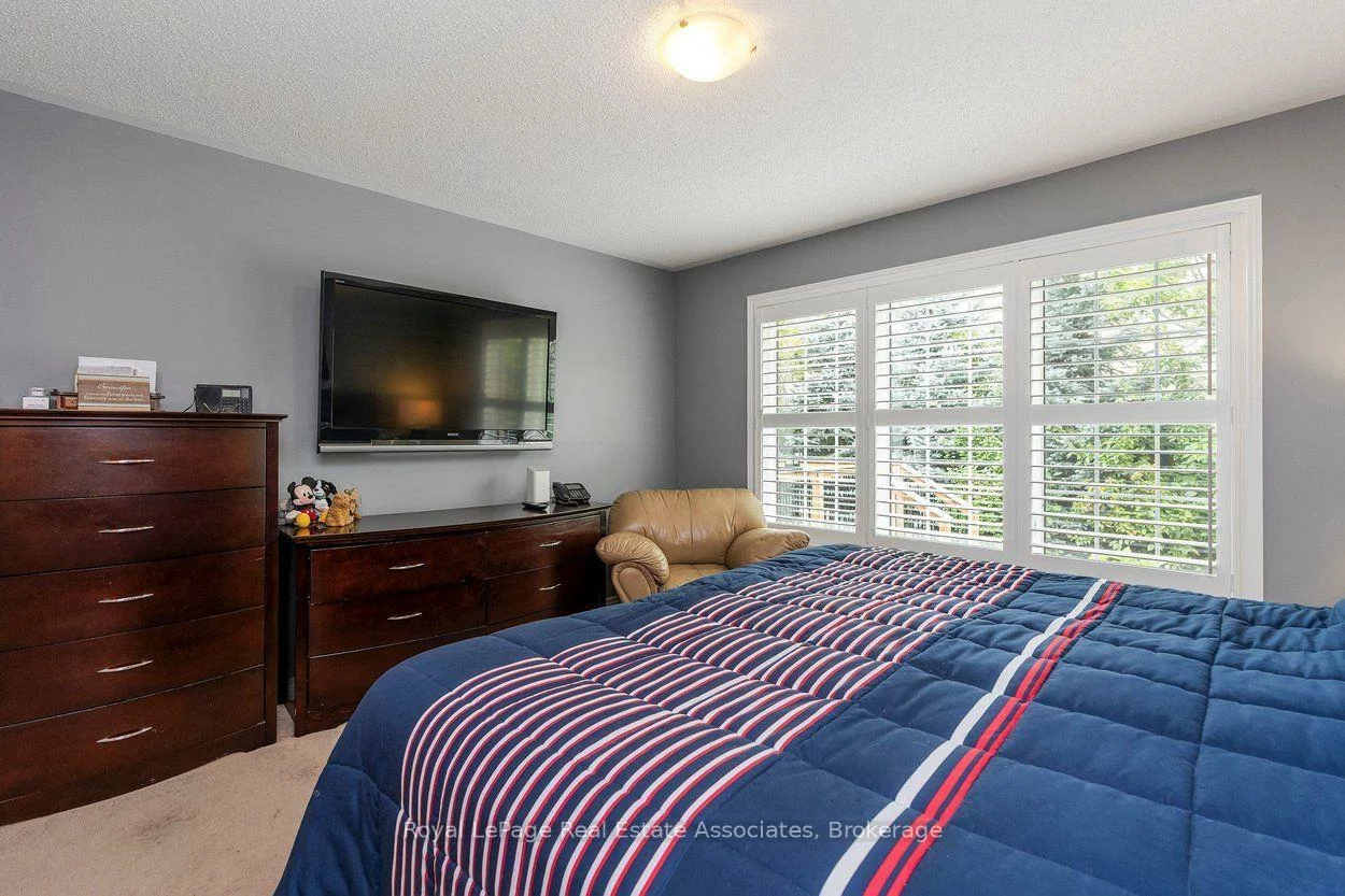 24, Lacorra, Sandringham-Wellington, Brampton