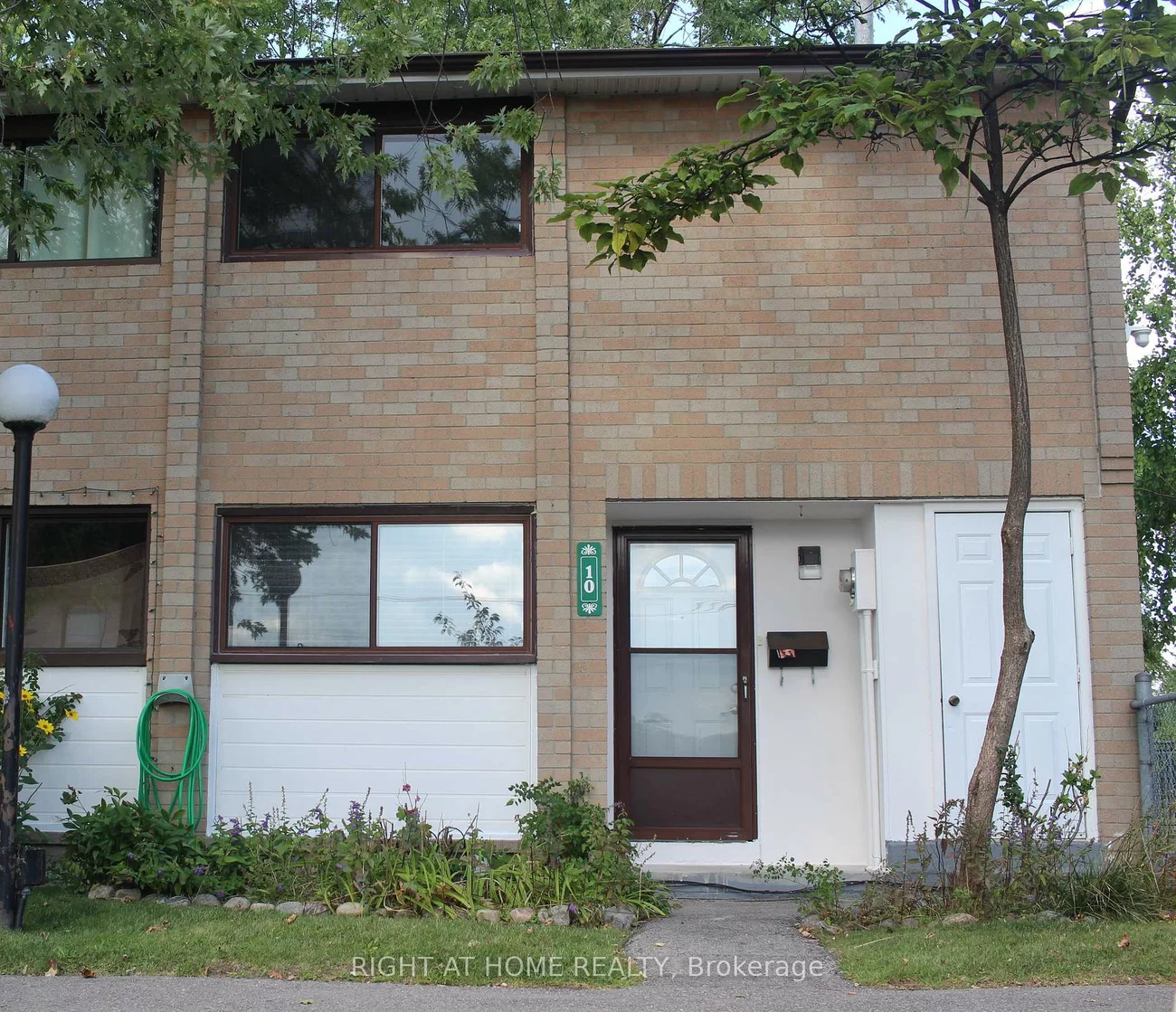 10, Fleetwood, Southgate, Brampton