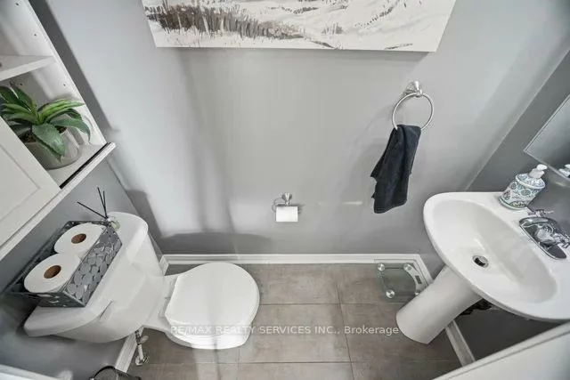 180, Howden, Westgate, Brampton
