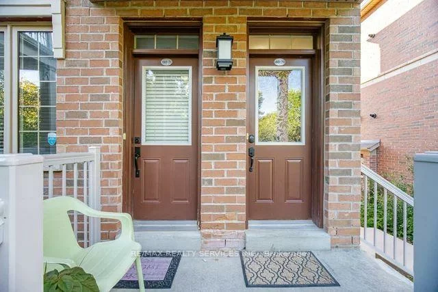 180, Howden, Westgate, Brampton