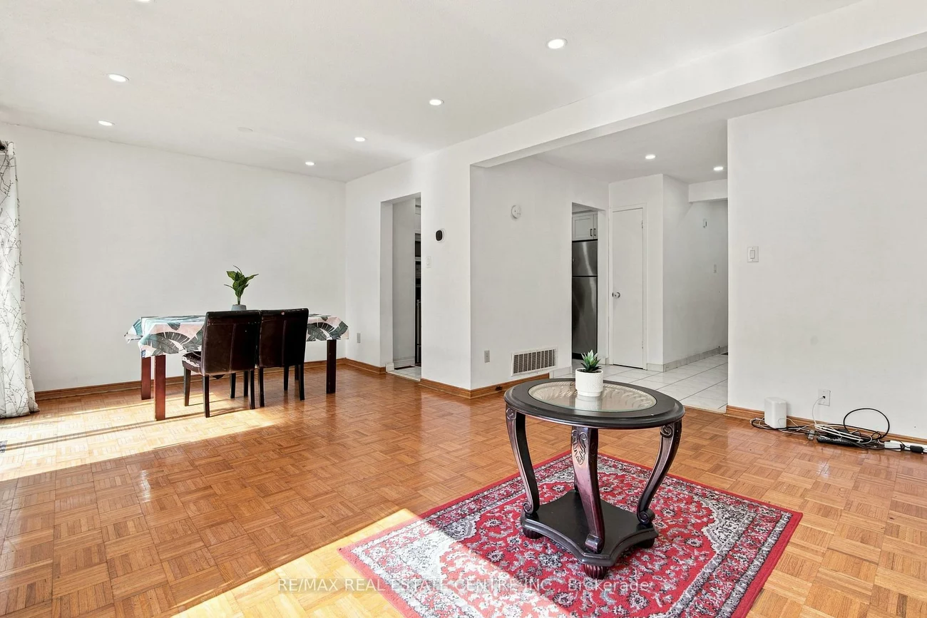 44, Franklin, Bramalea West Industrial, Brampton