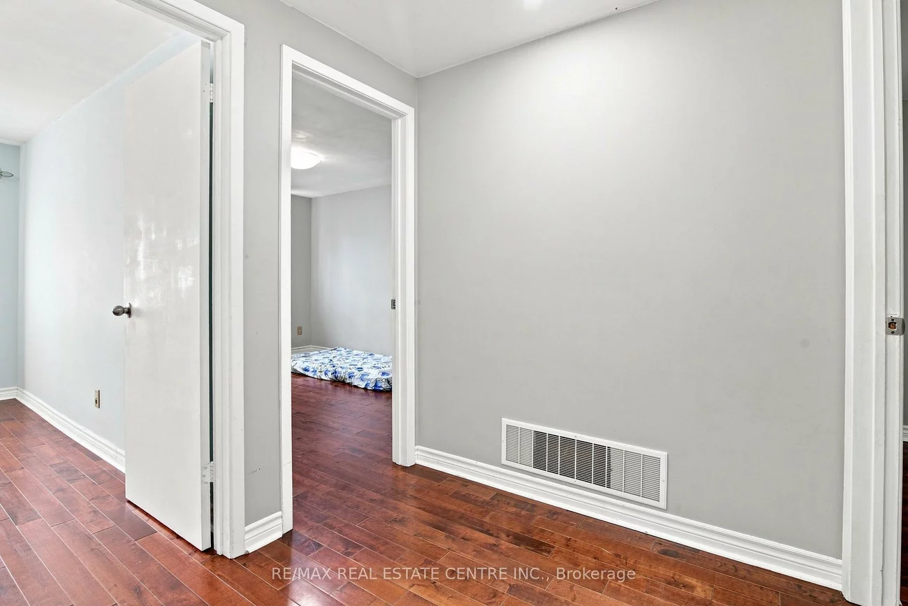 44, Franklin, Bramalea West Industrial, Brampton