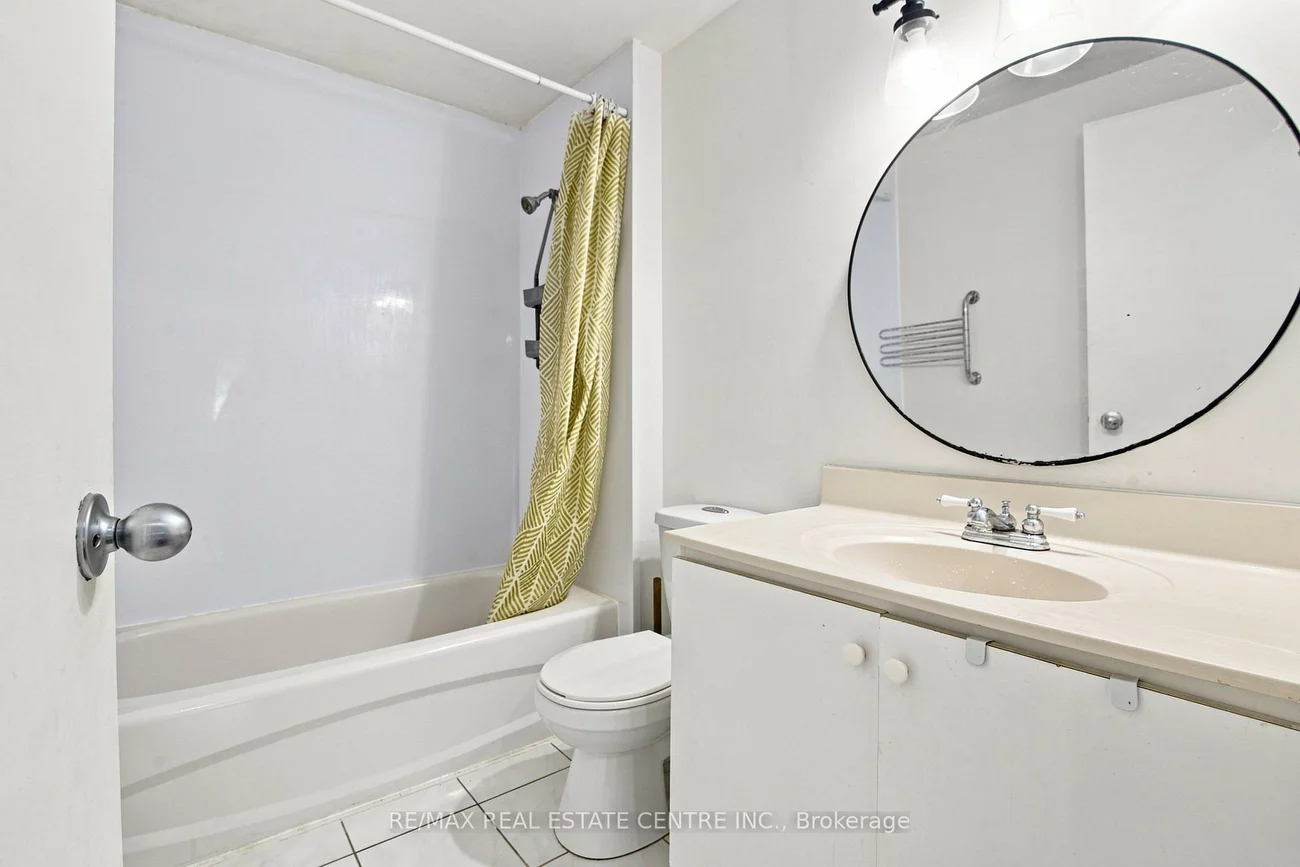 44, Franklin, Bramalea West Industrial, Brampton