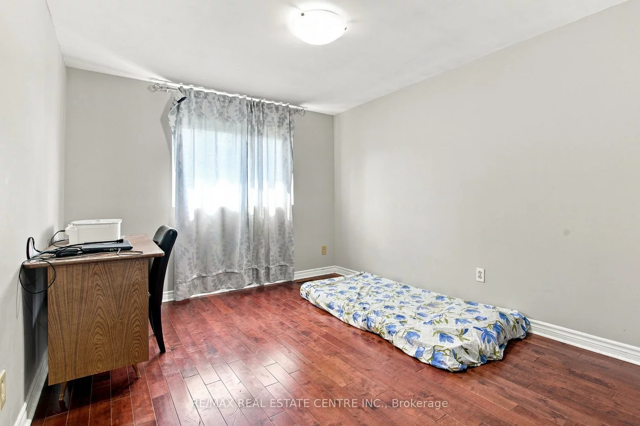 44, Franklin, Bramalea West Industrial, Brampton