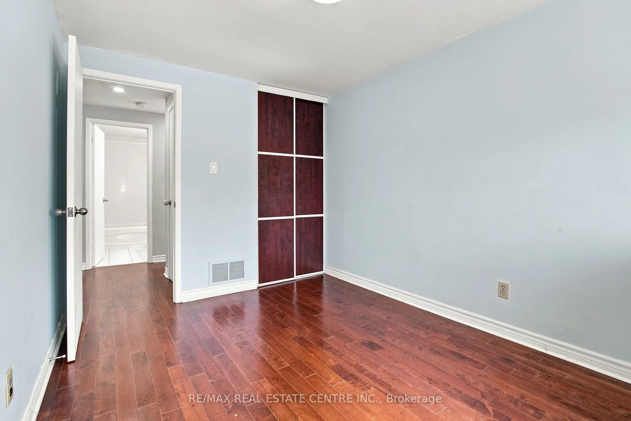 44, Franklin, Bramalea West Industrial, Brampton