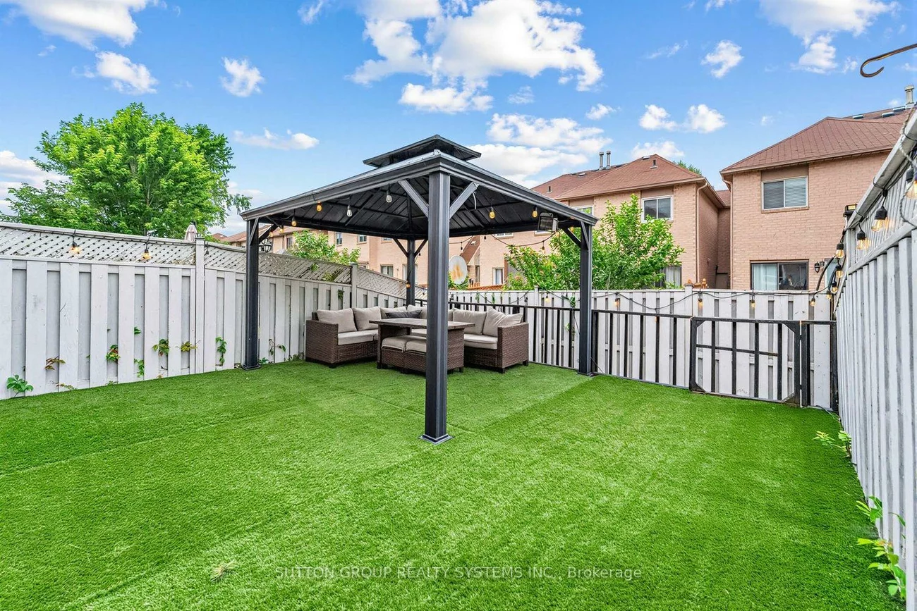 51, Gilgorm, Brampton West, Brampton