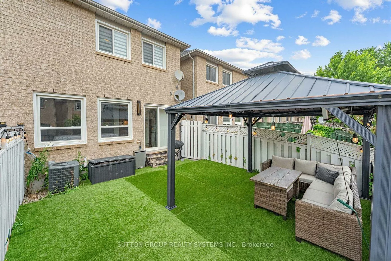 51, Gilgorm, Brampton West, Brampton