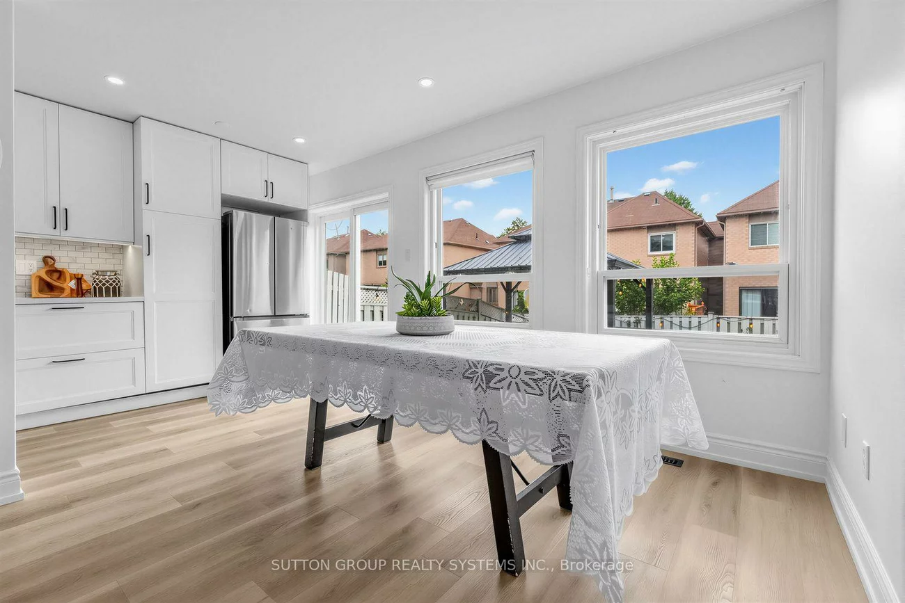 51, Gilgorm, Brampton West, Brampton