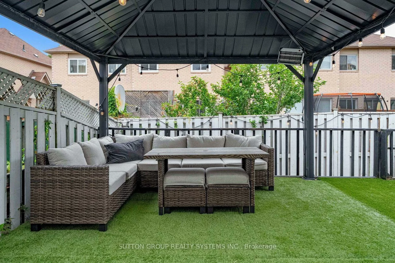 51, Gilgorm, Brampton West, Brampton