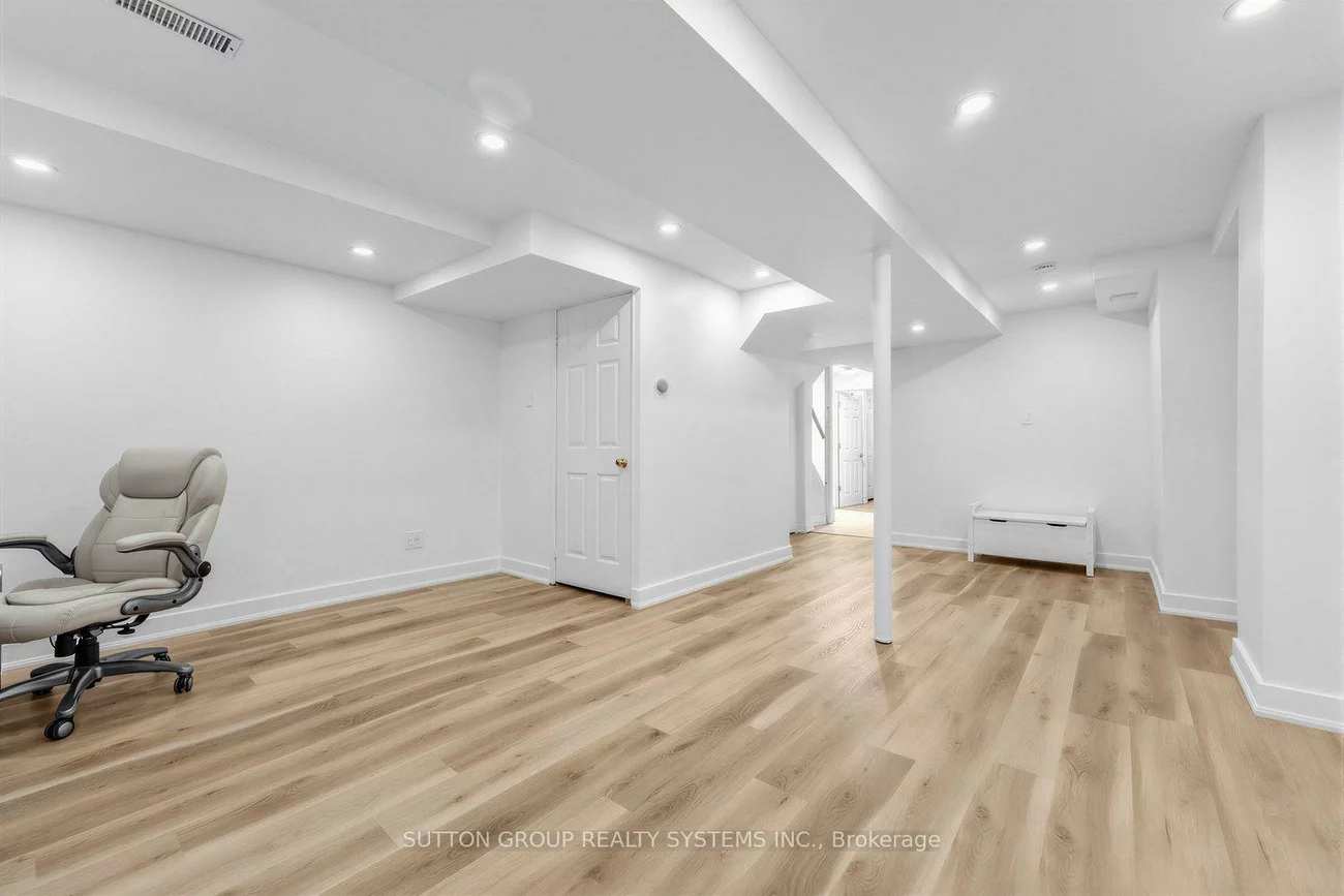 51, Gilgorm, Brampton West, Brampton