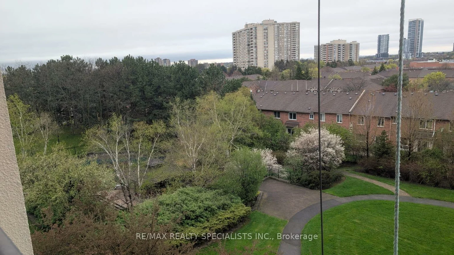 20, Cherrytree, Fletcher's Creek South, Brampton
