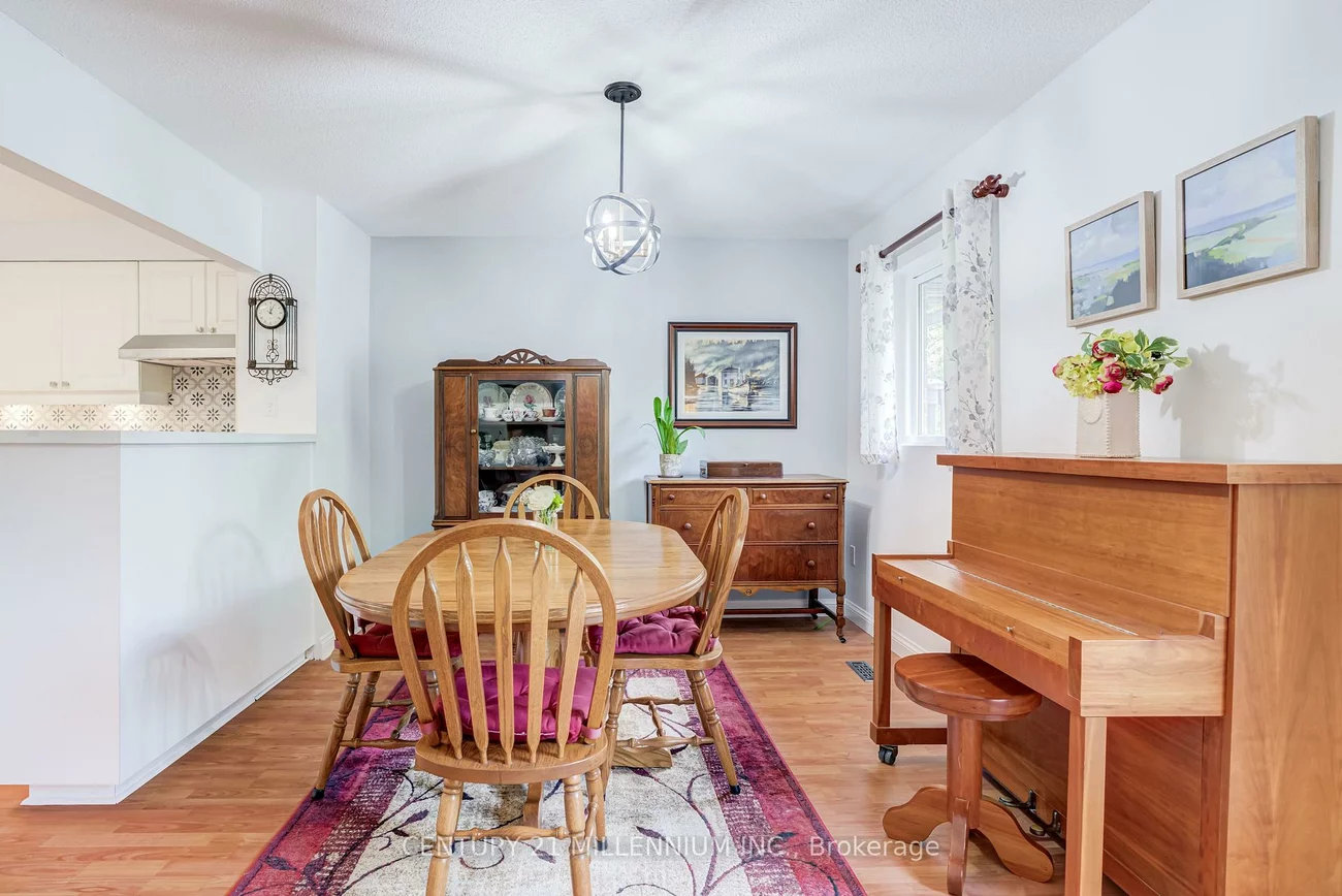 35, Tara Park, Brampton North, Brampton