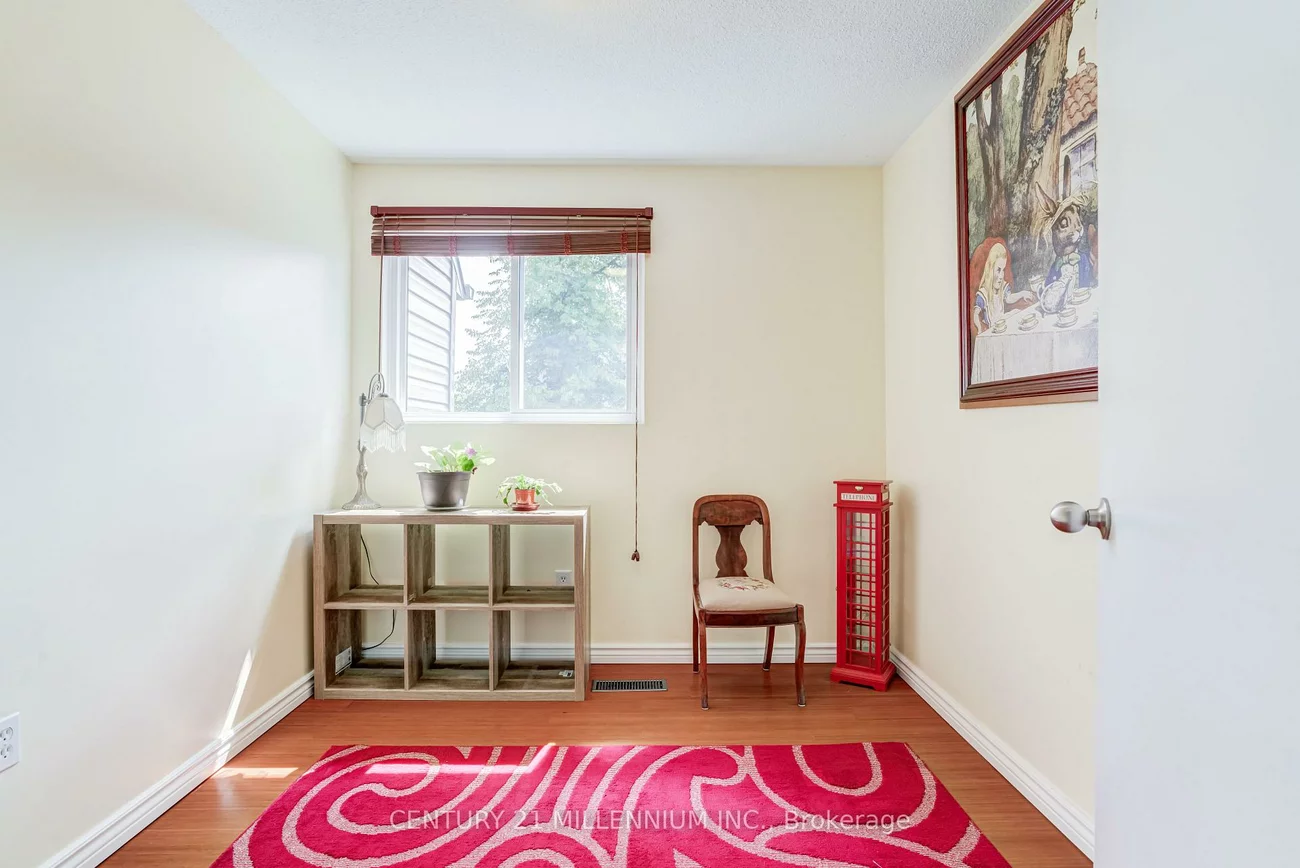 35, Tara Park, Brampton North, Brampton