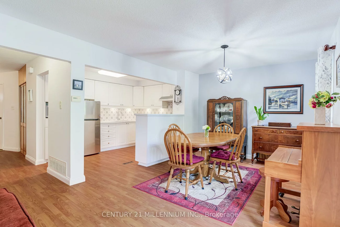 35, Tara Park, Brampton North, Brampton
