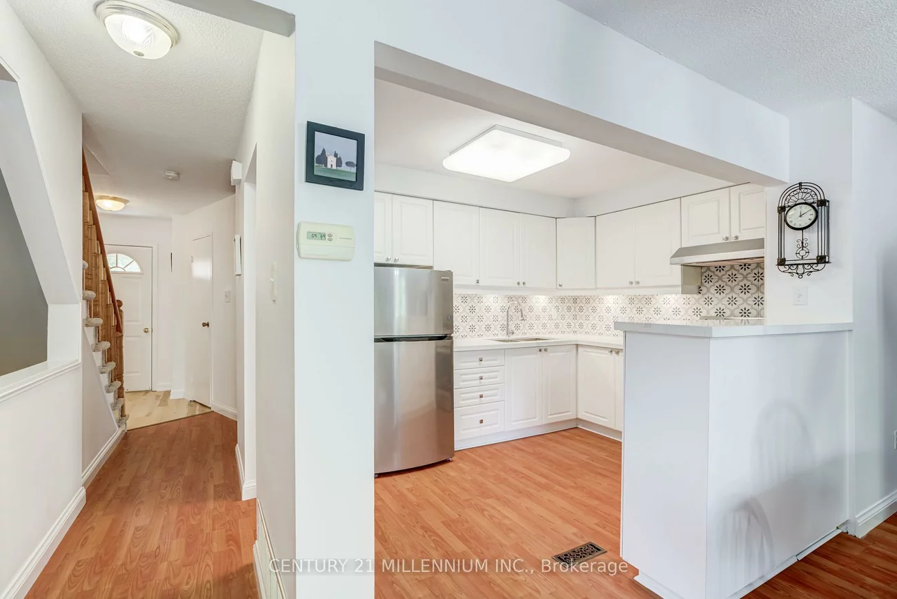 35, Tara Park, Brampton North, Brampton