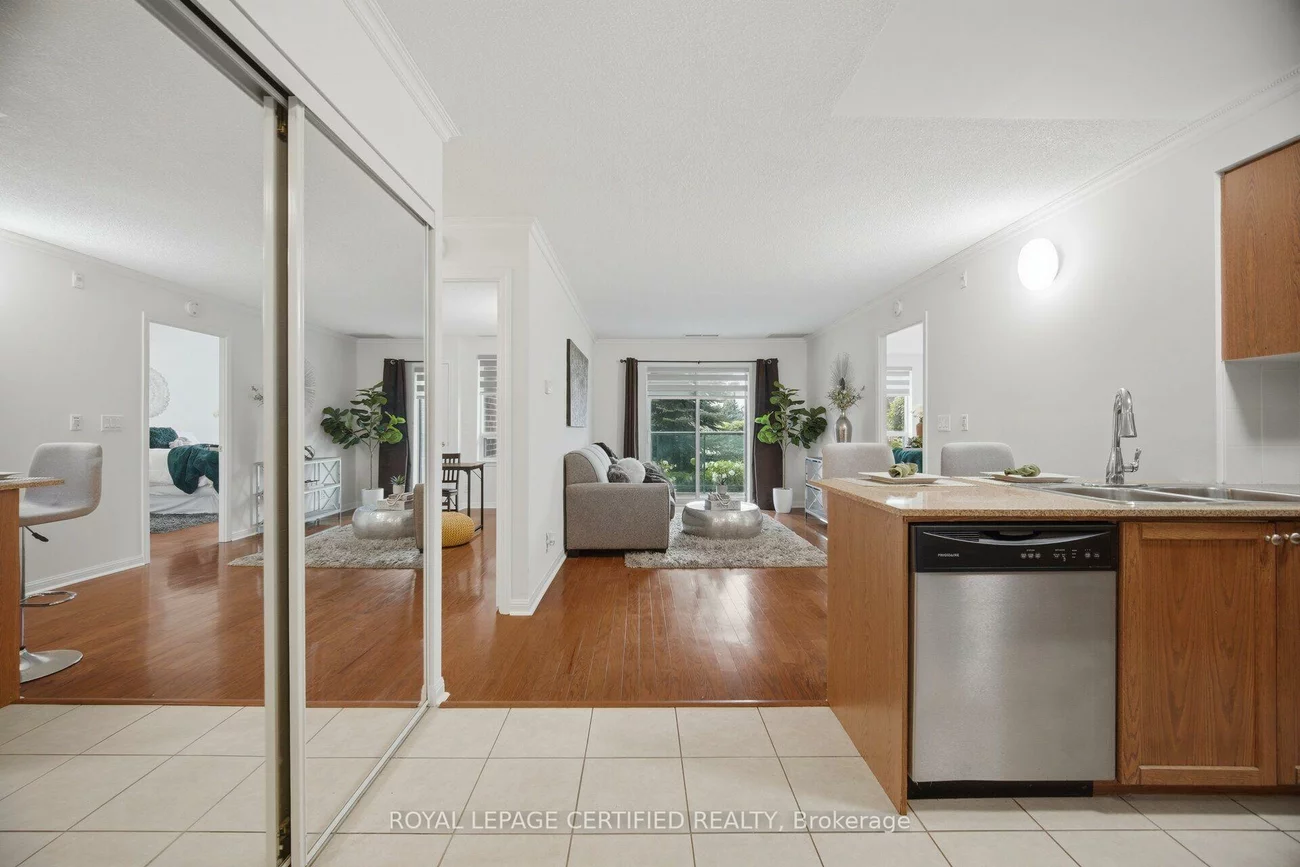 65, Via Rosedale, Sandringham-Wellington, Brampton