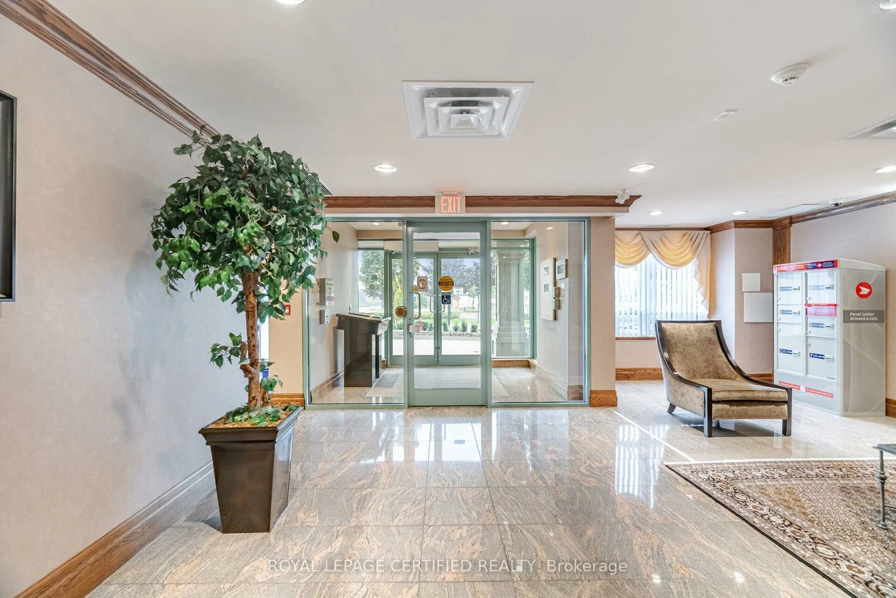 65, Via Rosedale, Sandringham-Wellington, Brampton