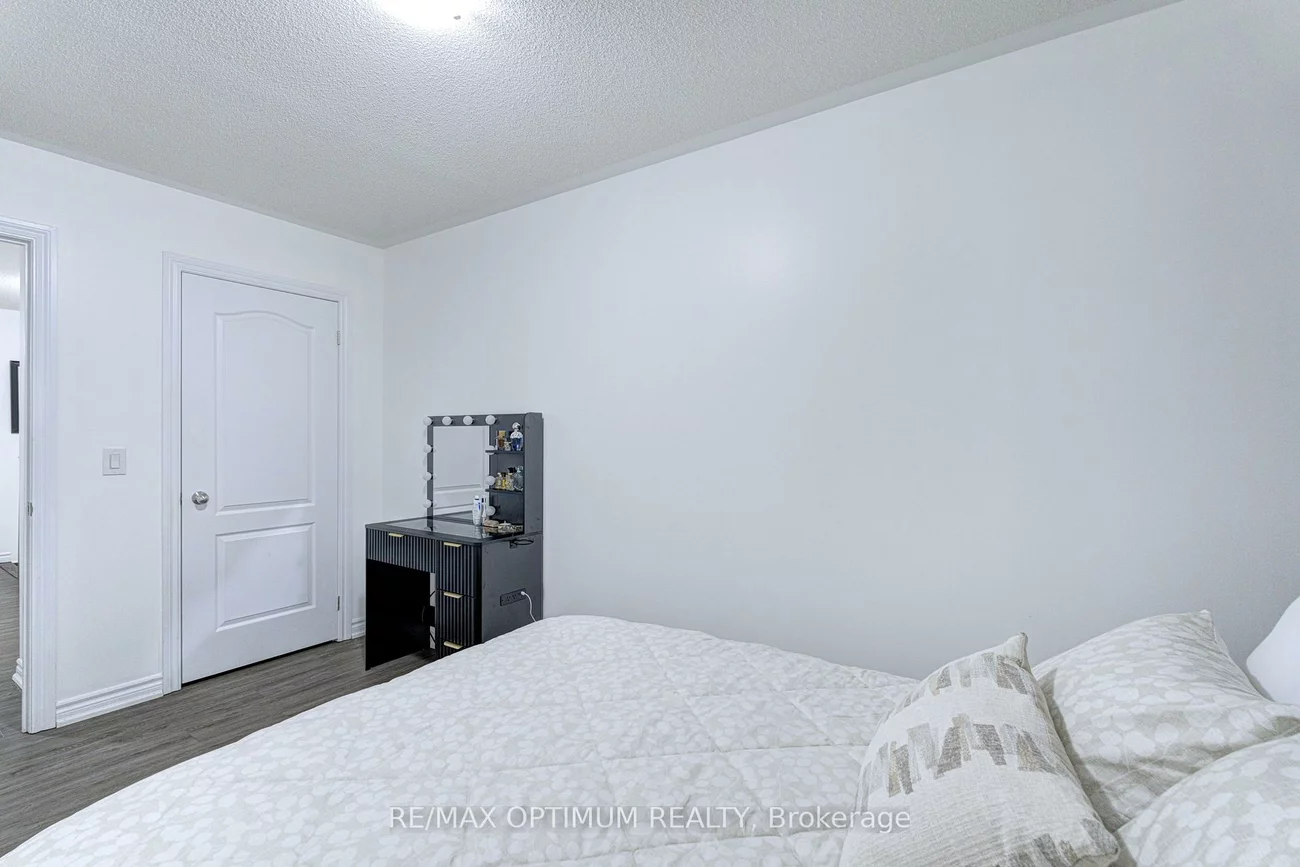 23, Bakewell, Bram West, Brampton