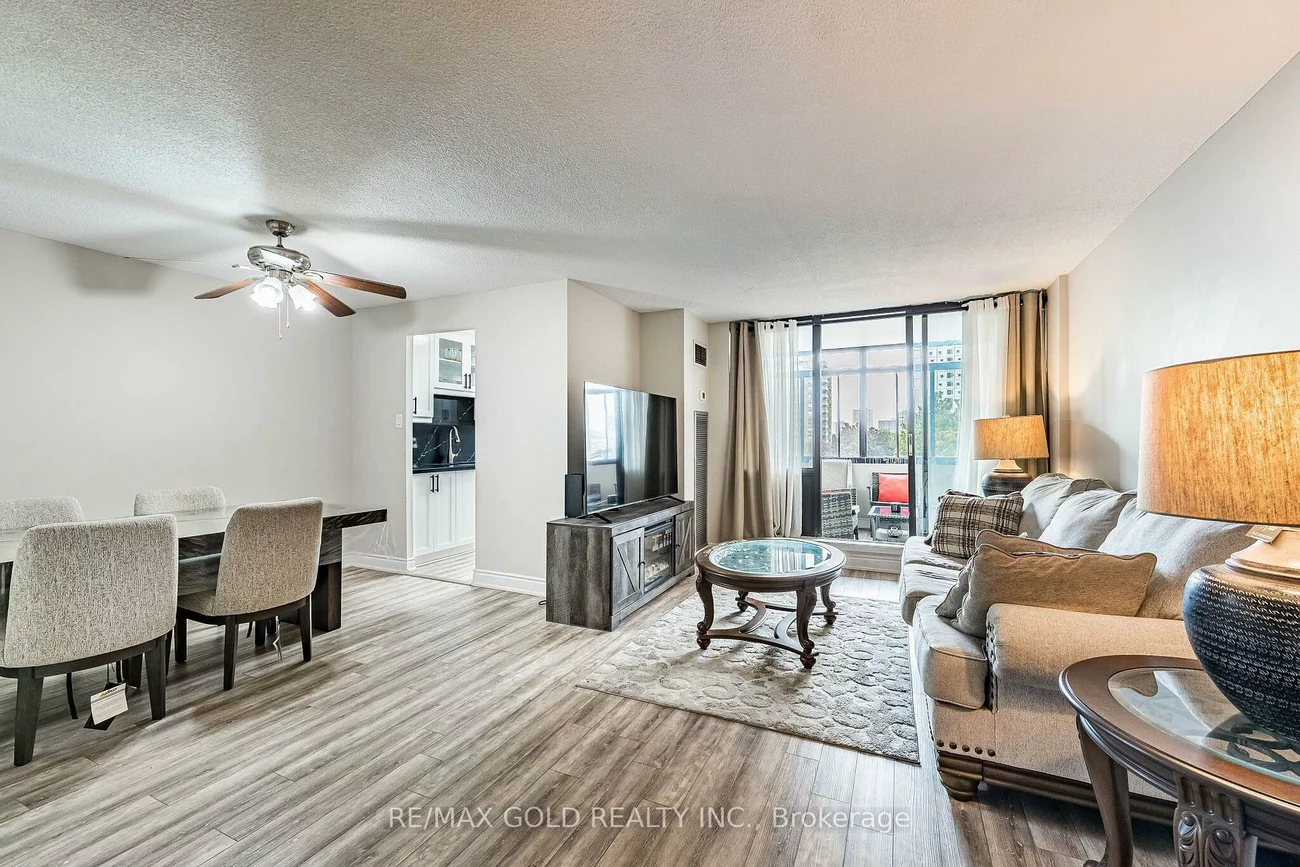18, Knightsbridge, Queen Street Corridor, Brampton