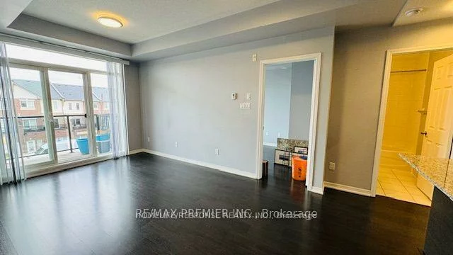 54, SKY HARBOUR, Bram West, Brampton
