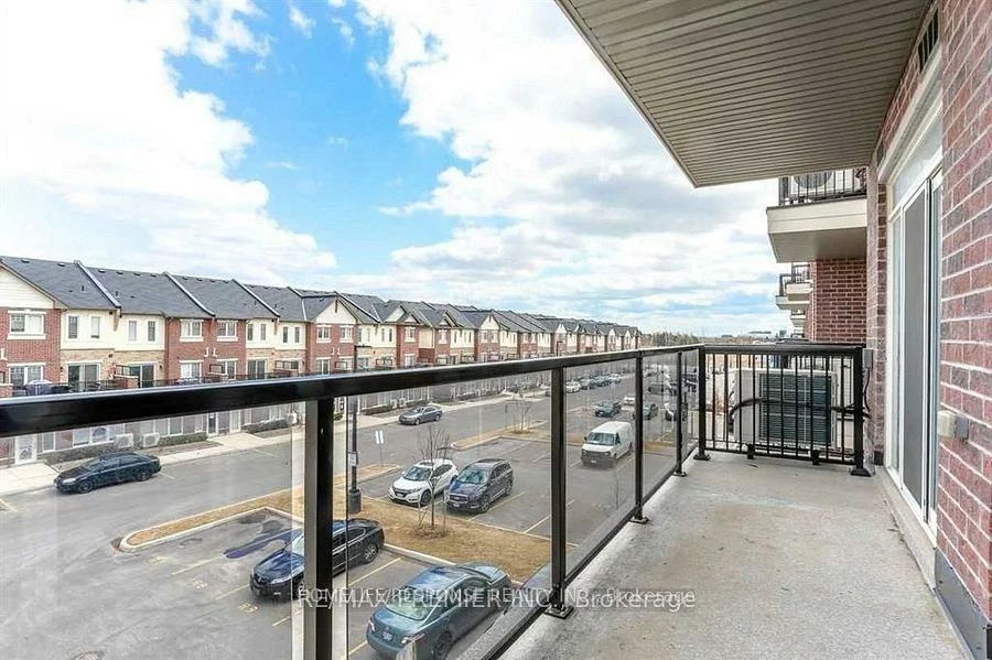 54, SKY HARBOUR, Bram West, Brampton