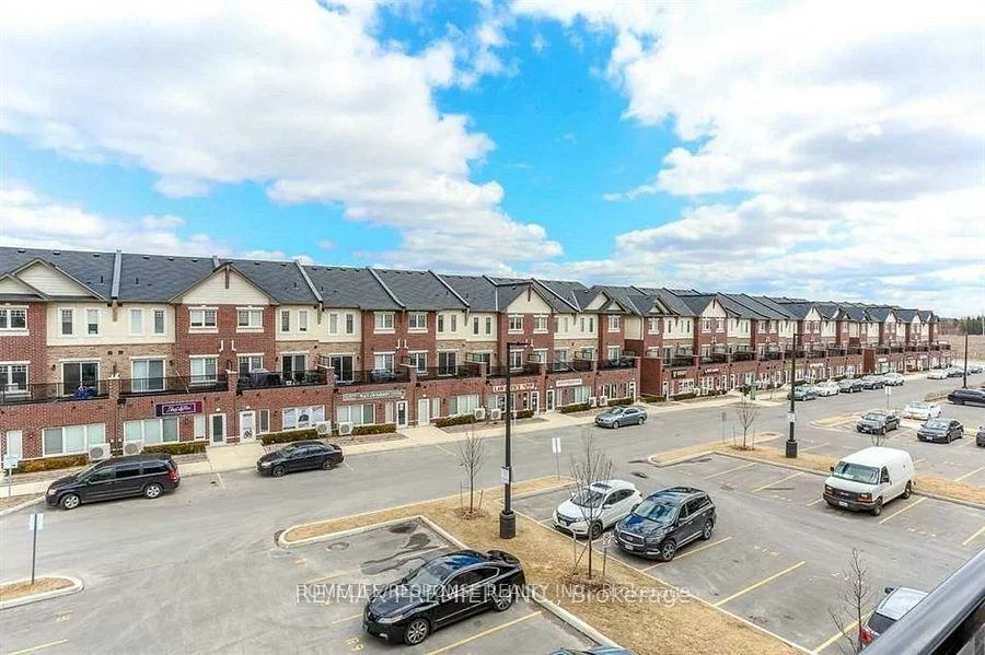 54, SKY HARBOUR, Bram West, Brampton