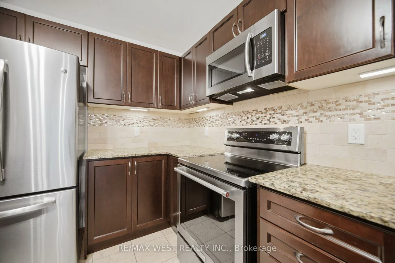 12, Muzzo, Sandringham-Wellington, Brampton