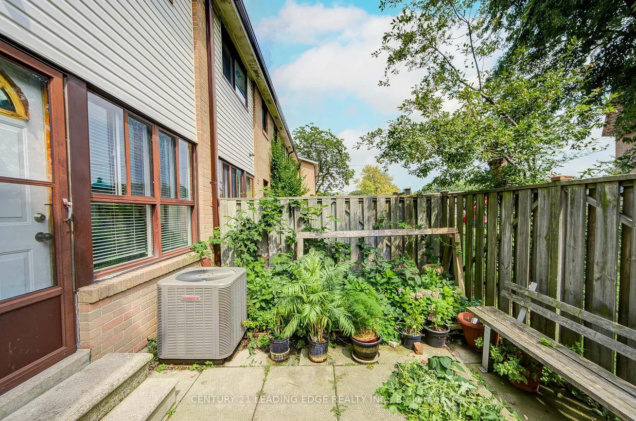 268, Fleetwood, Southgate, Brampton