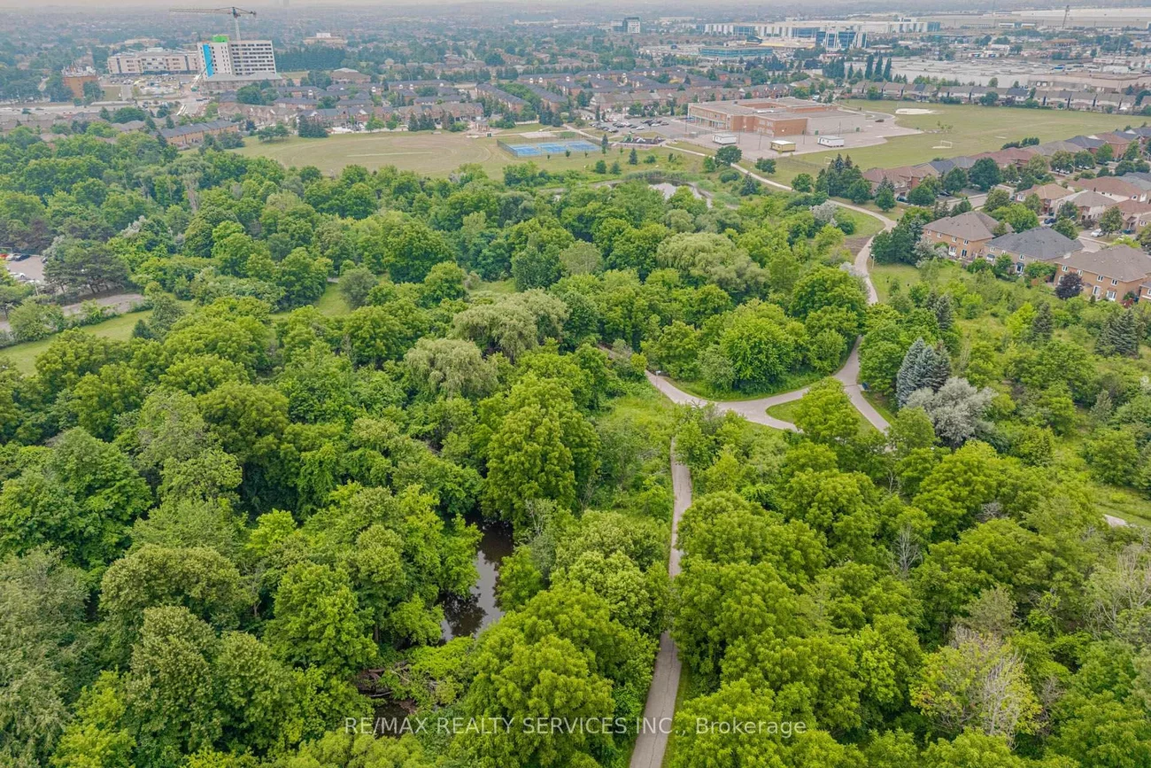47, Dawson, Brampton North, Brampton
