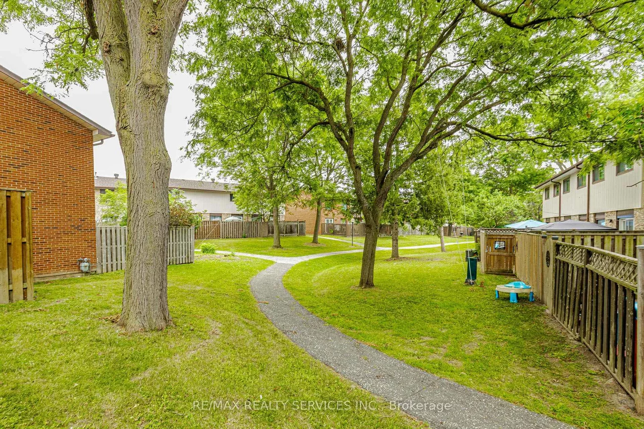 47, Dawson, Brampton North, Brampton